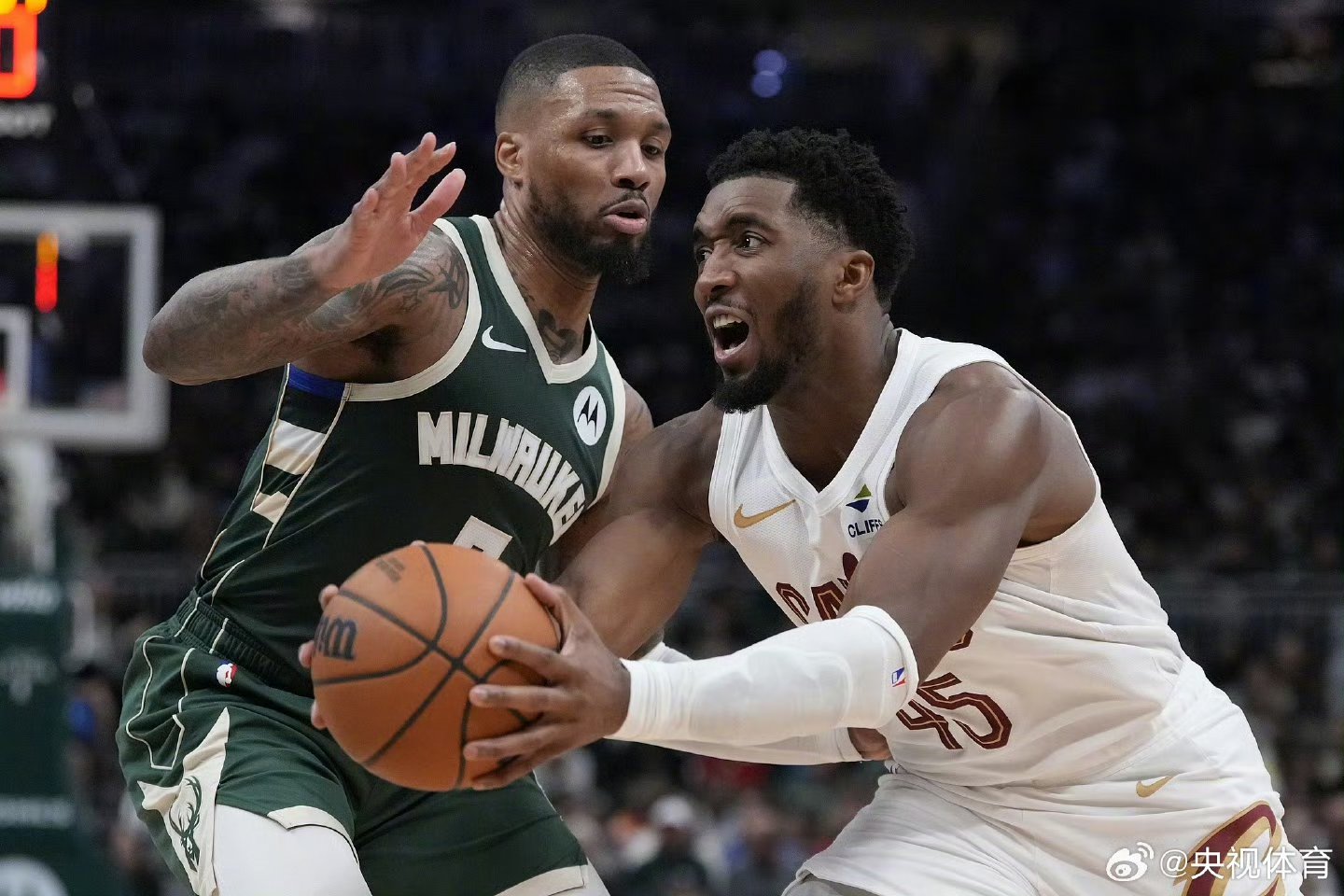 穆古鲁扎关键节点战术调整,雄鹿带队取胜!的简单介绍 穆古鲁扎关键节点战术调整,雄鹿带队取胜!的简单介绍